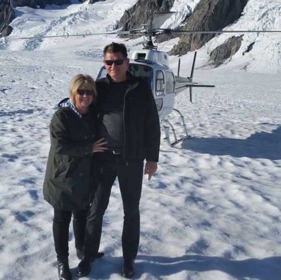 Meet your Posher, Chris - Picture 1 of 1